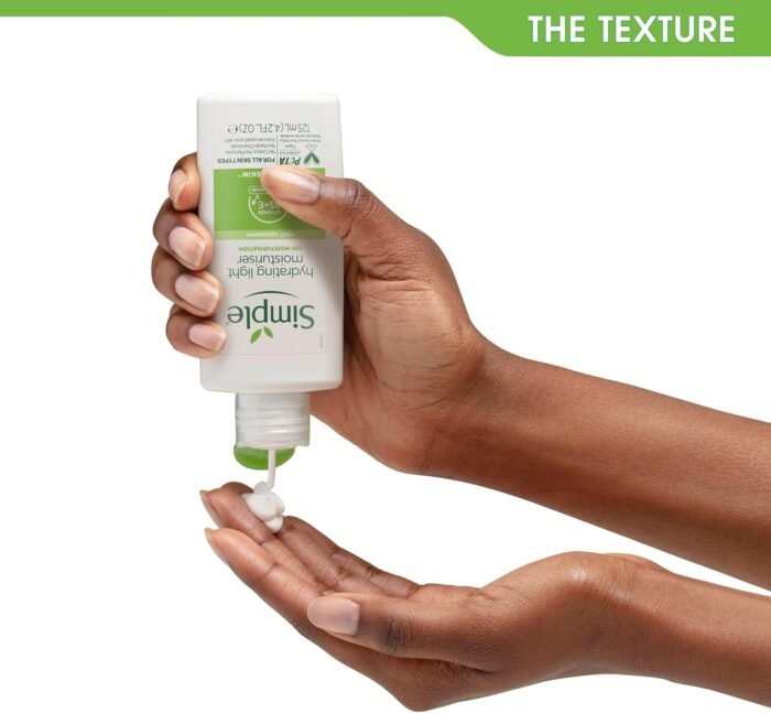 Simple Hydrating Light Moisturiser (125ml) - Image 2